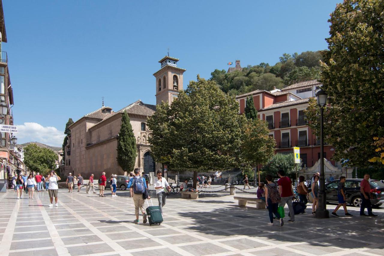 El Piso Del Arte...Un Espacio Muy Especial Y Unico Appartement Granada Buitenkant foto